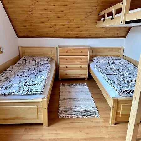 Privat Na Chalupe Partizanska Lupca 649 Villa Dış mekan fotoğraf